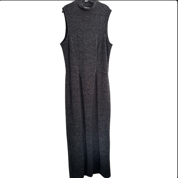 🔵 FASHION NOVA SLEEVELESS CHARCOAL GRAY TUNIC SWEATER SIZE MEDIUM - Picture 1 of 3